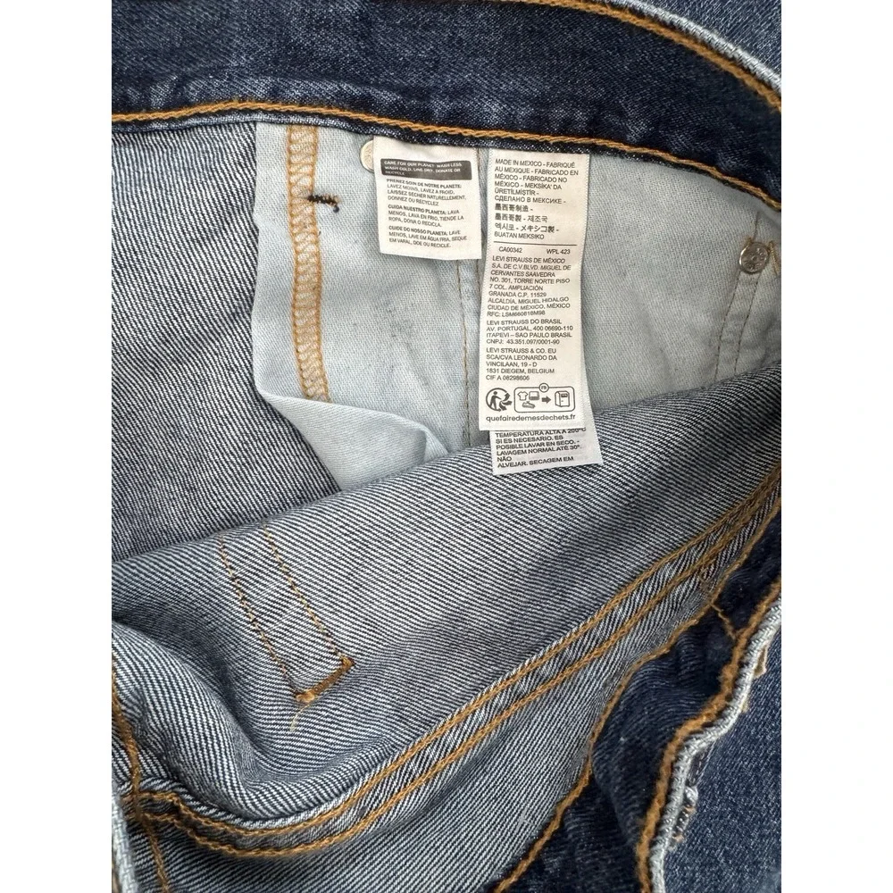 Levi's 505 Straight Fit Blue Jeans Men's Size 40x30 Classic Denim Cotton